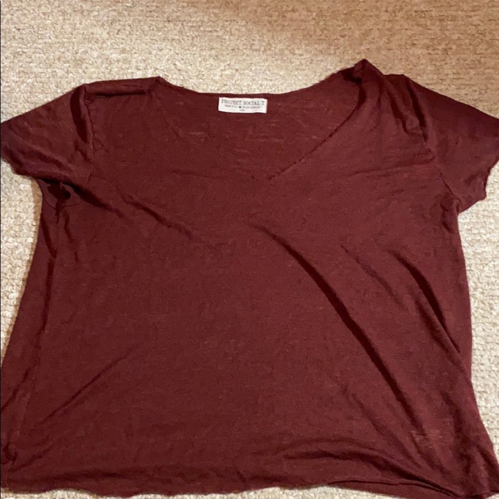 Project social v neck